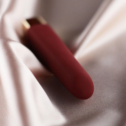 Quinn 10 Modes Silicone Bullet Vibrator Red